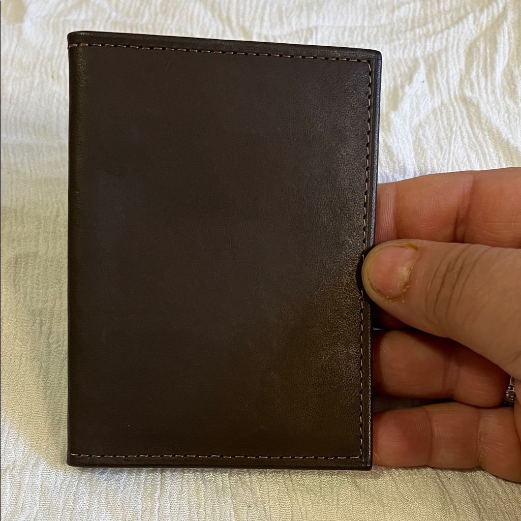 Classic Mens Leather Card  Key Holder  Dark Brown